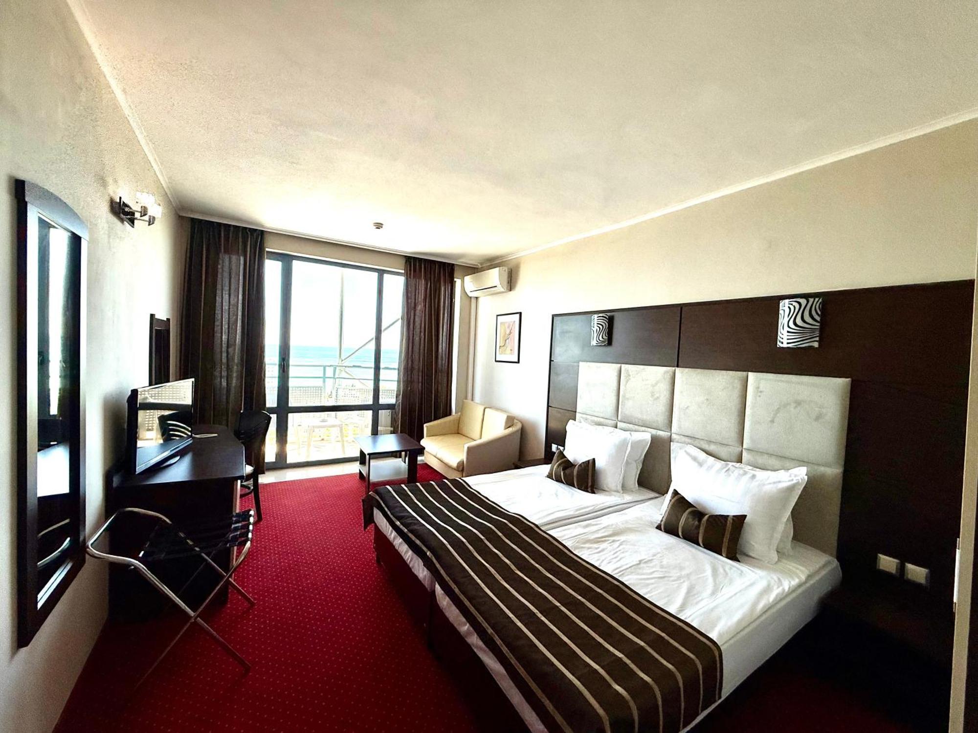 Hotel Rеgina Golden Sands Luaran gambar