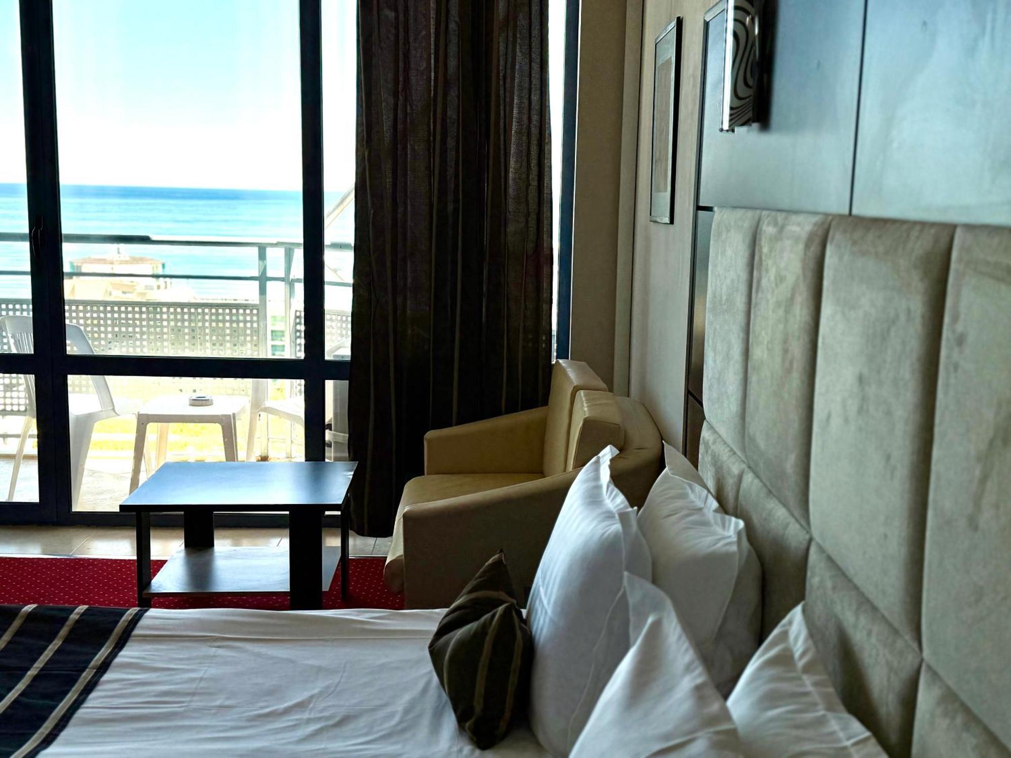 Hotel Rеgina Golden Sands Luaran gambar