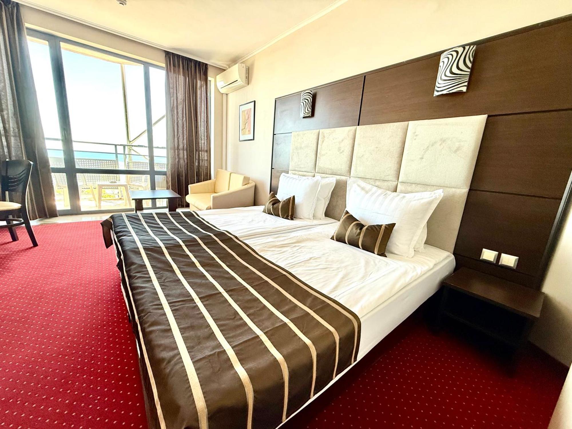 Hotel Rеgina Golden Sands Luaran gambar