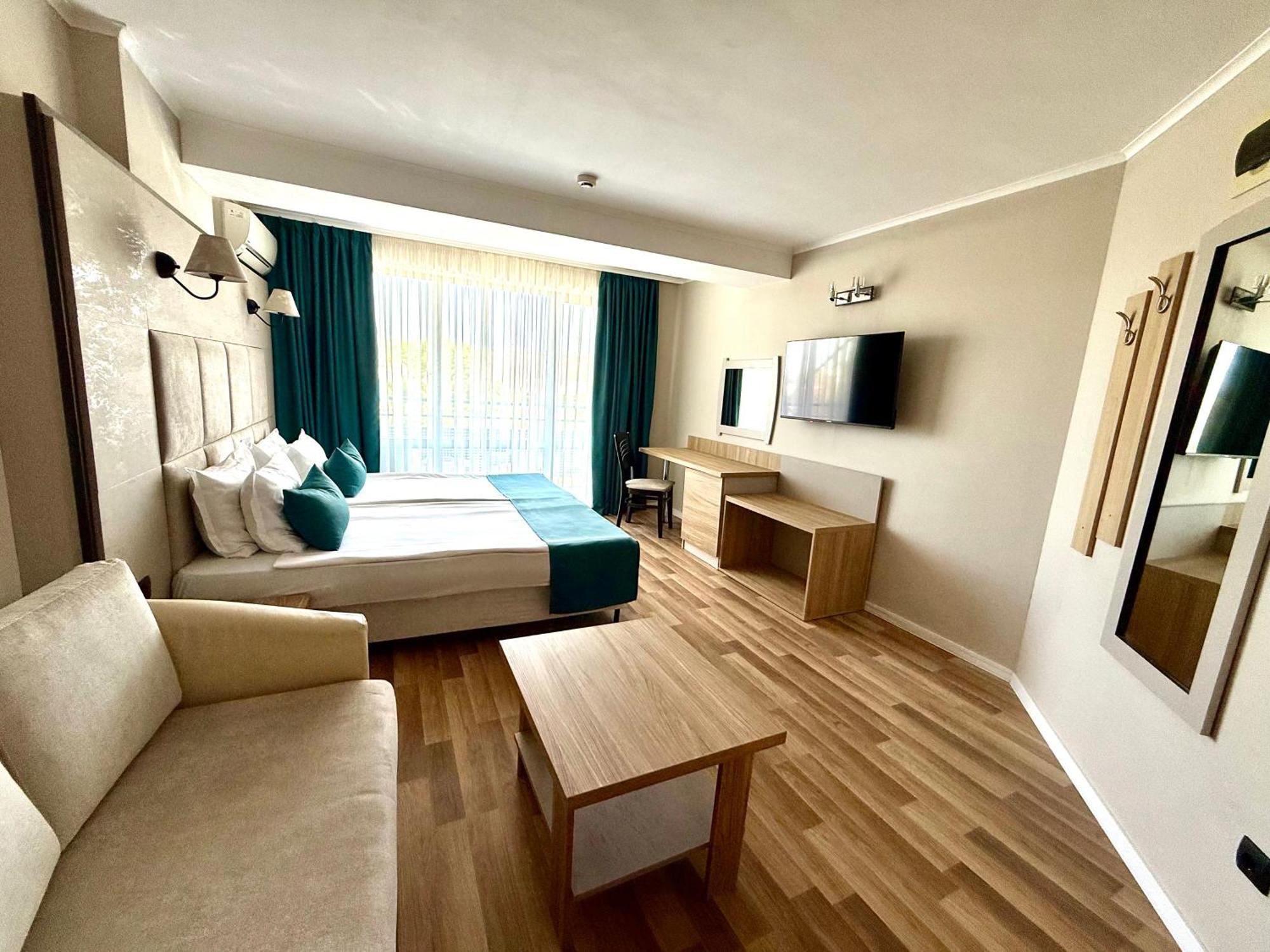 Hotel Rеgina Golden Sands Luaran gambar