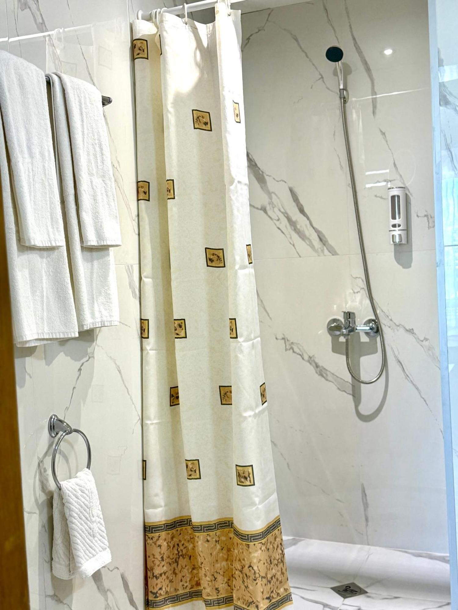 Hotel Rеgina Golden Sands Luaran gambar