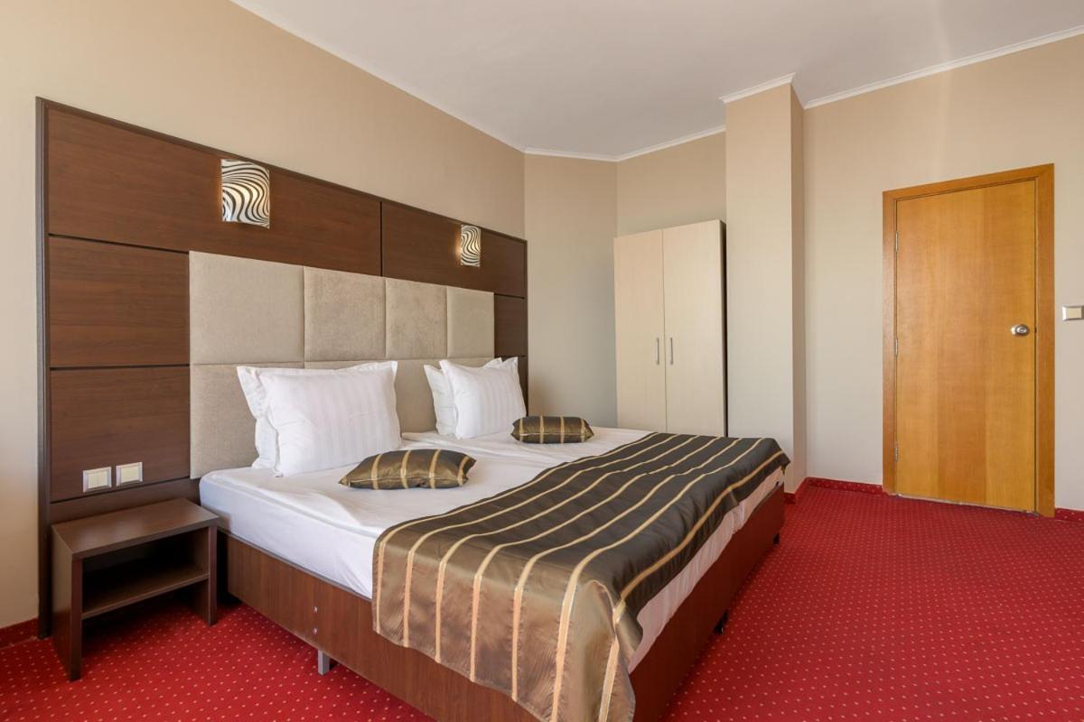 Hotel Rеgina Golden Sands Luaran gambar
