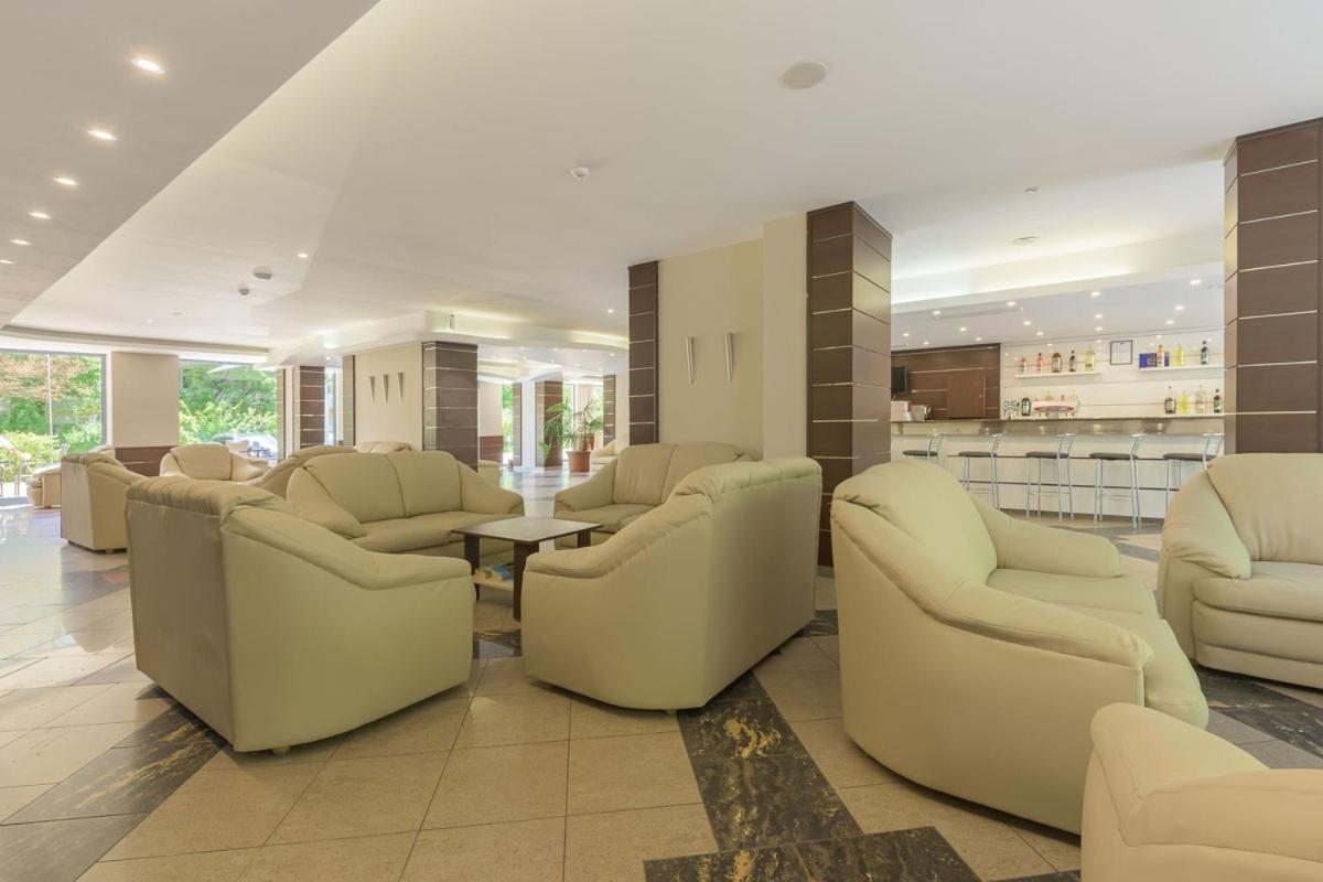 Hotel Rеgina Golden Sands Luaran gambar